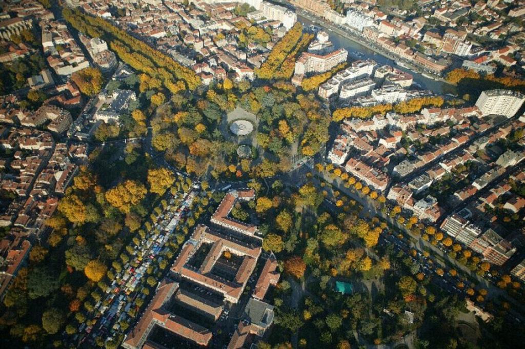 Apartamento Le Clos Des Nobles Toulouse Exterior foto
